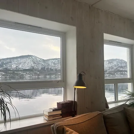 아파트 Ved Sjokanten, Alesundsvegen 1068 *